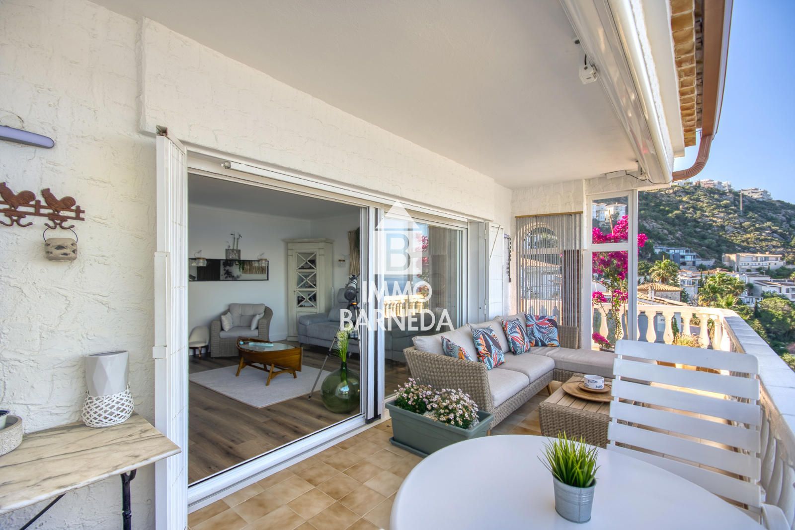 Exklusive Wohnung mit Panoramablick auf das Meer, den Fischerhafen und die Bucht von Rosas