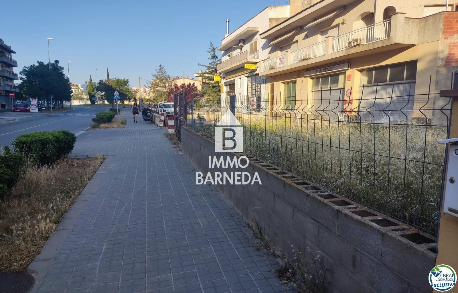 Großes Baugrundstück in Figueres