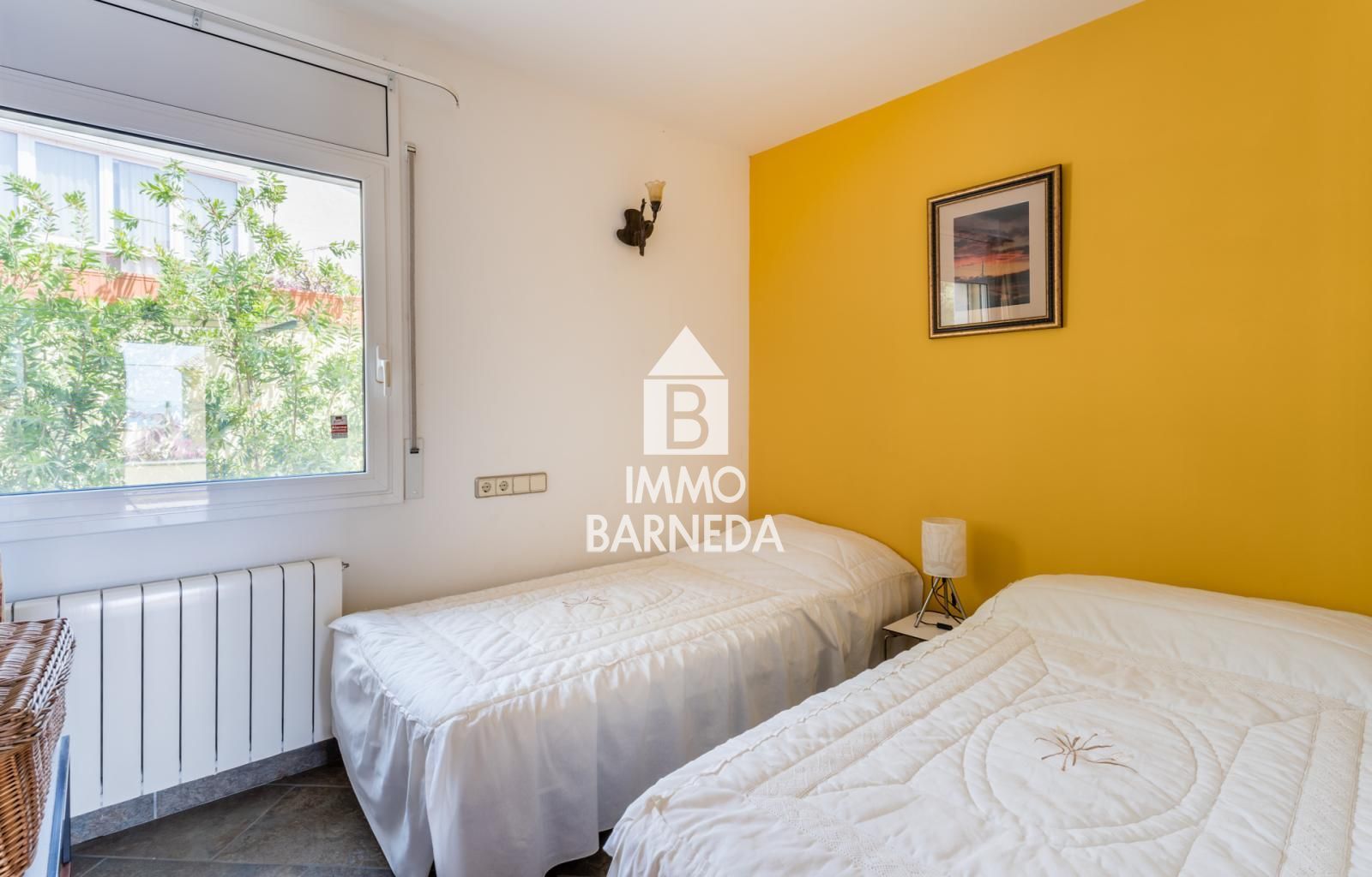 VILLA MEDITERRÁNEA RENOVADA CON PISCINA PRIVADA, VISTAS PANORÁMICAS Y TRES APARTAMENTOS INDEPENDIENTES