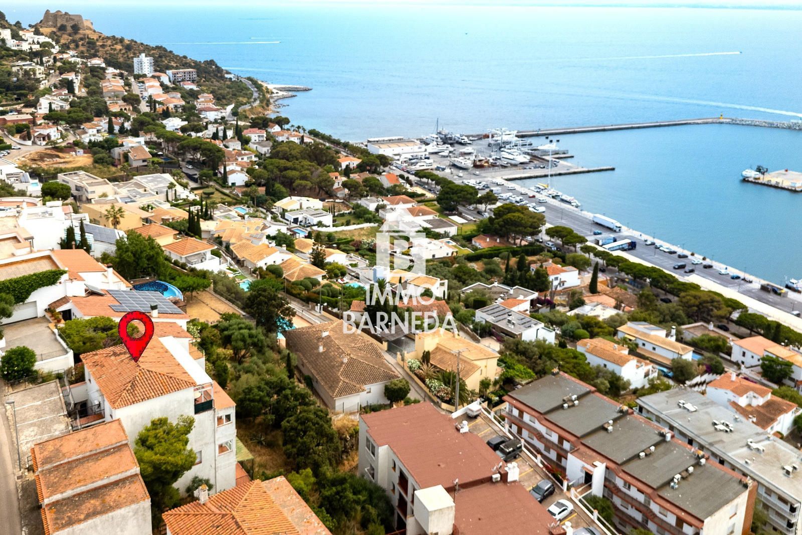 Penthouse mit Panoramablick und privater Garage in Puig Rom – Roses