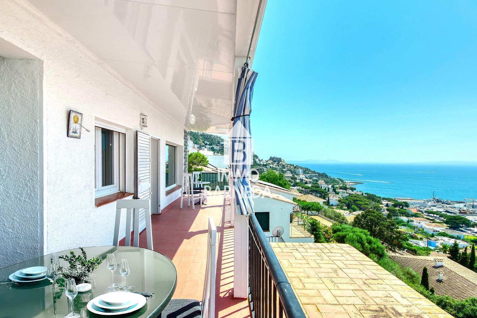 Penthouse mit Panoramablick und privater Garage in Puig Rom – Roses