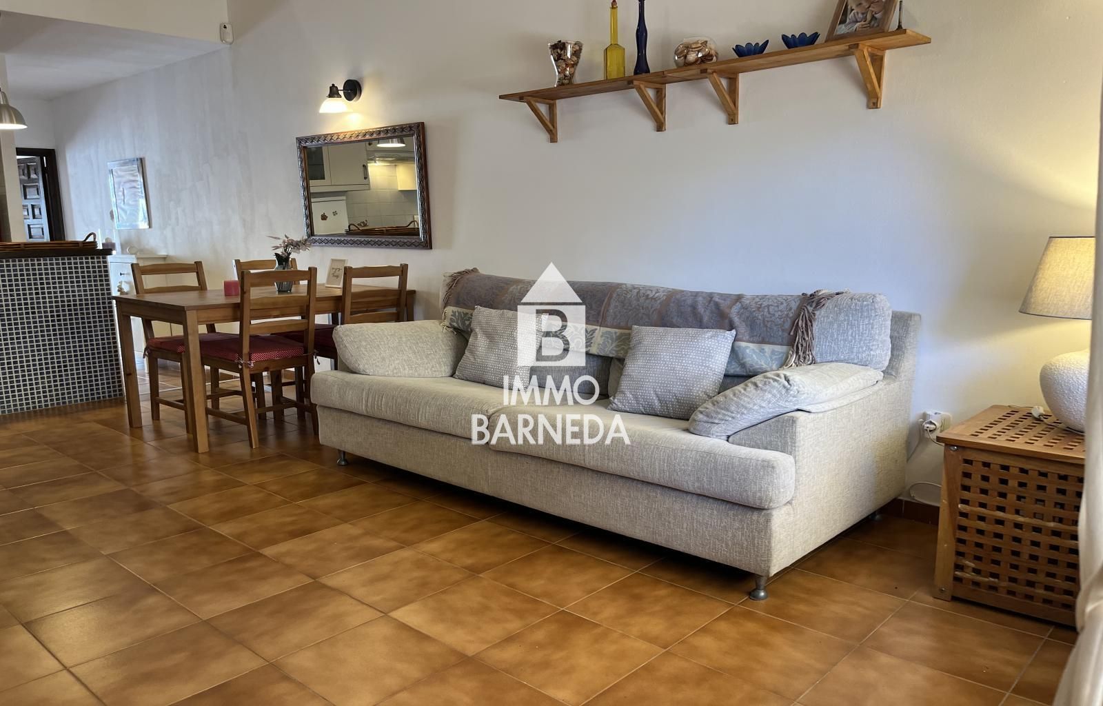 Encantadora Casa Adossada en Venda a Empuriabrava – Sector Ebre