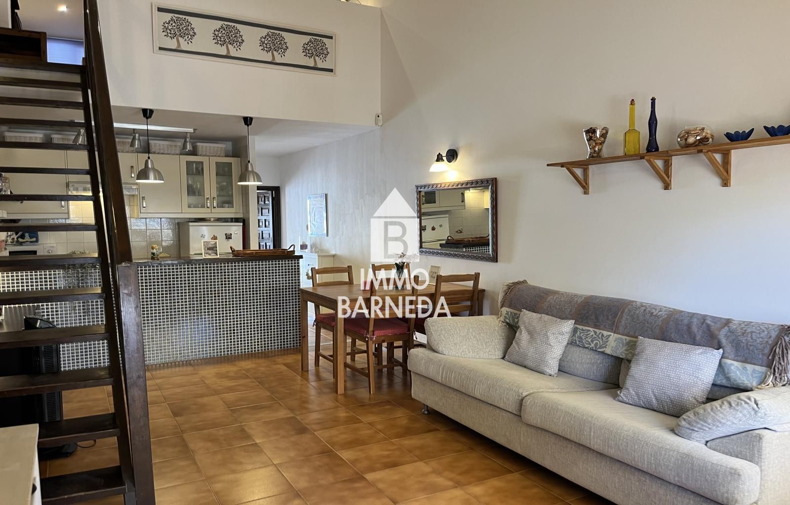 Encantadora Casa Adossada en Venda a Empuriabrava – Sector Ebre