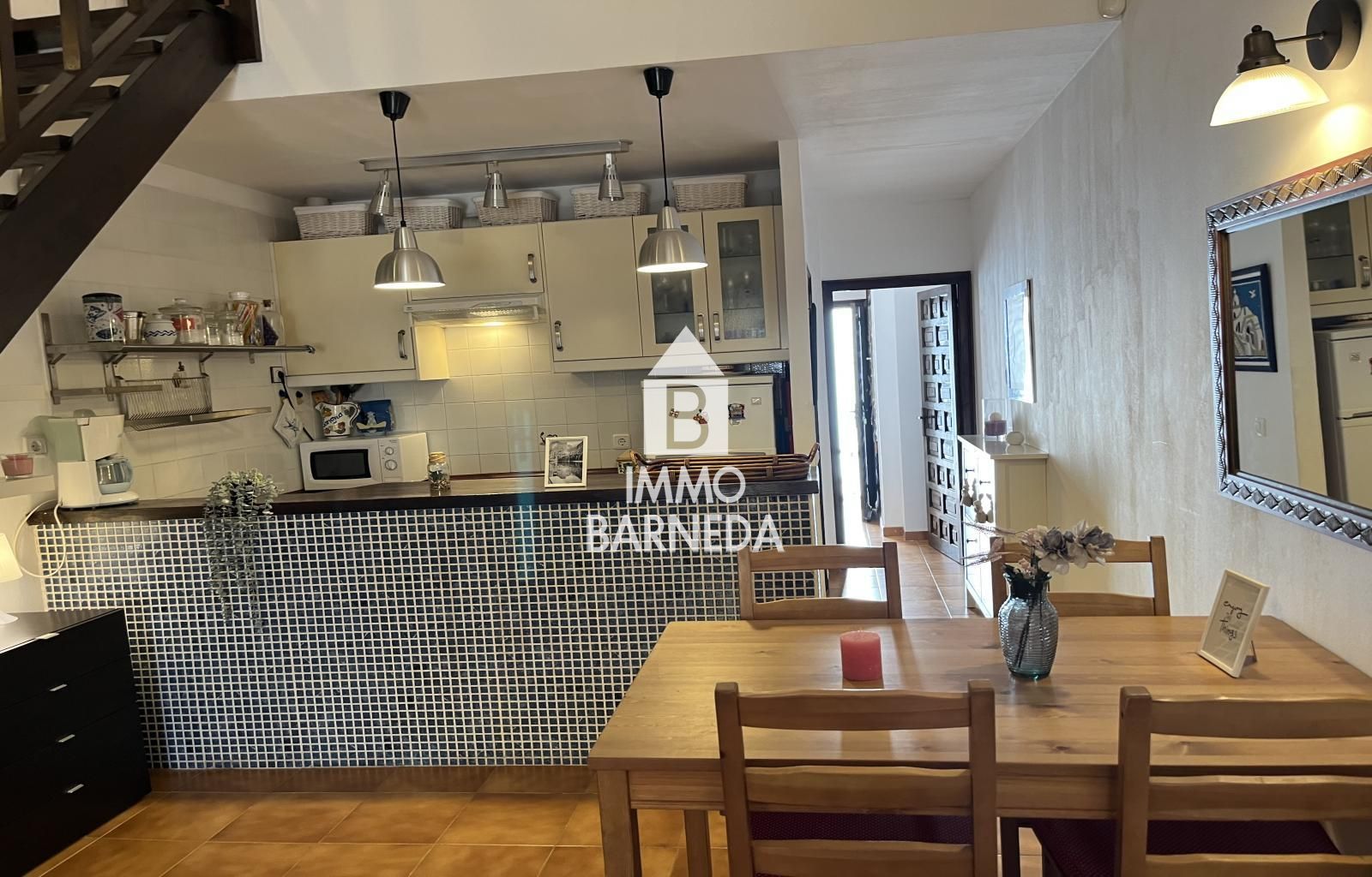 Encantadora Casa Adossada en Venda a Empuriabrava – Sector Ebre