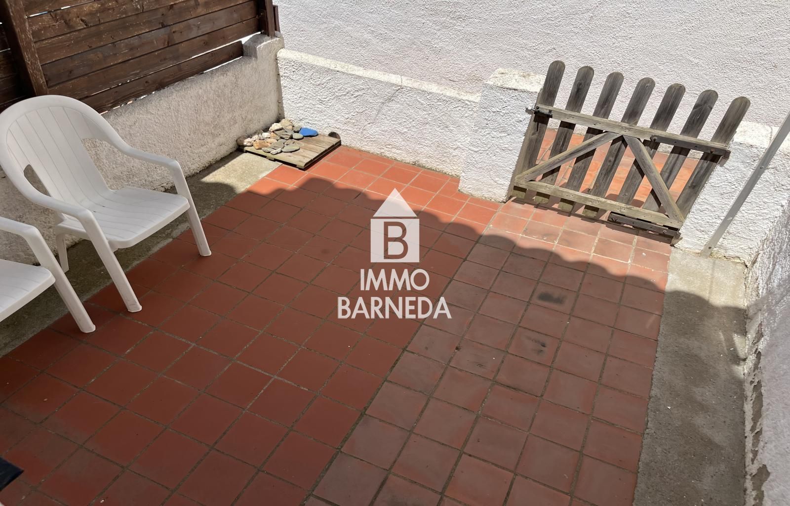 Encantadora Casa Adossada en Venda a Empuriabrava – Sector Ebre