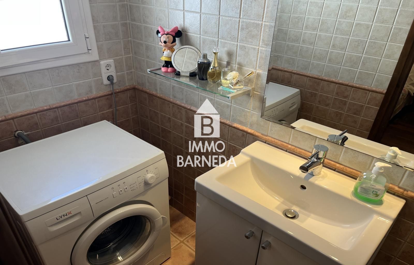 Encantadora Casa Adossada en Venda a Empuriabrava – Sector Ebre