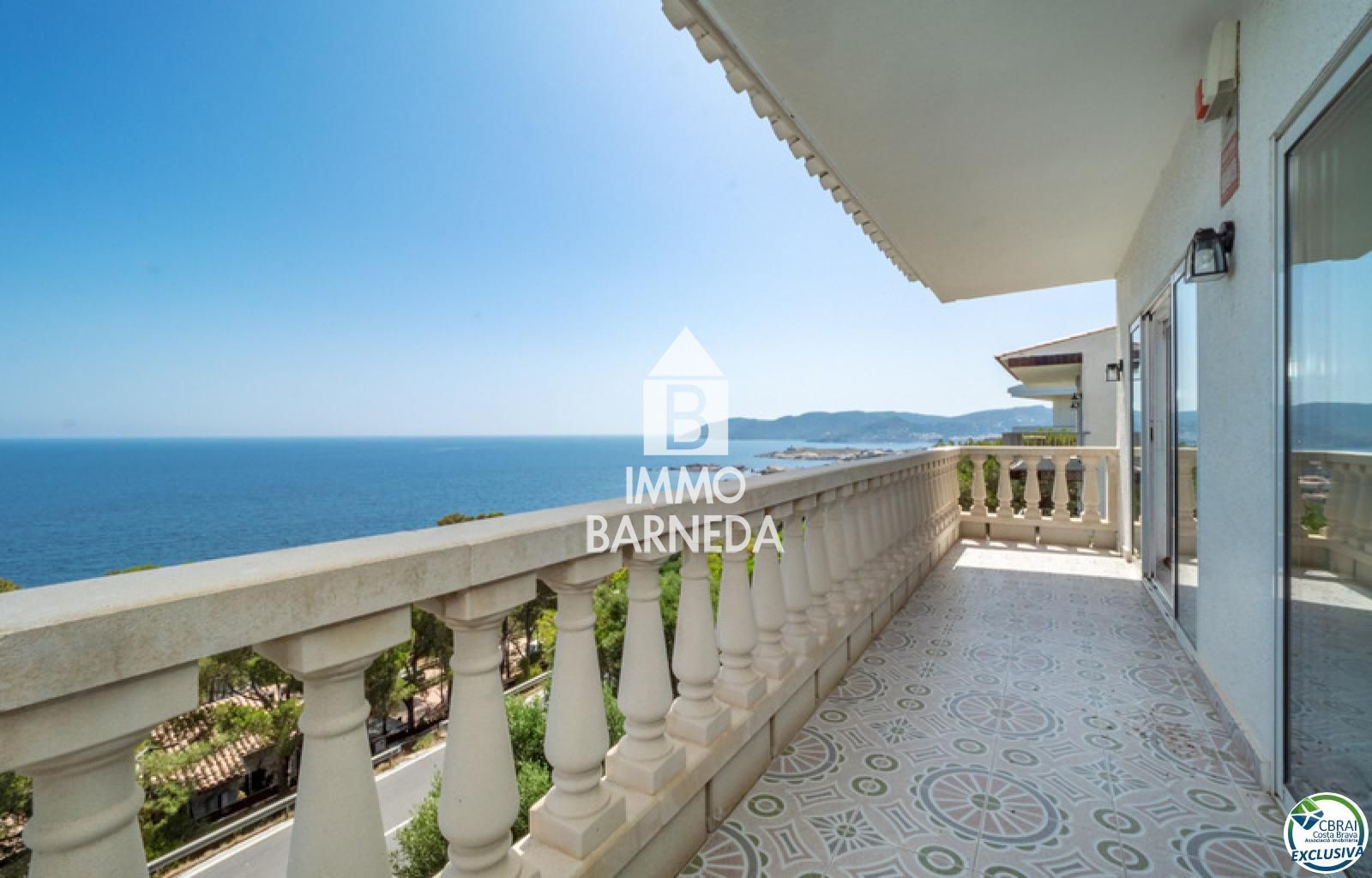 Villa con magníficas vistas panorámicas al mar