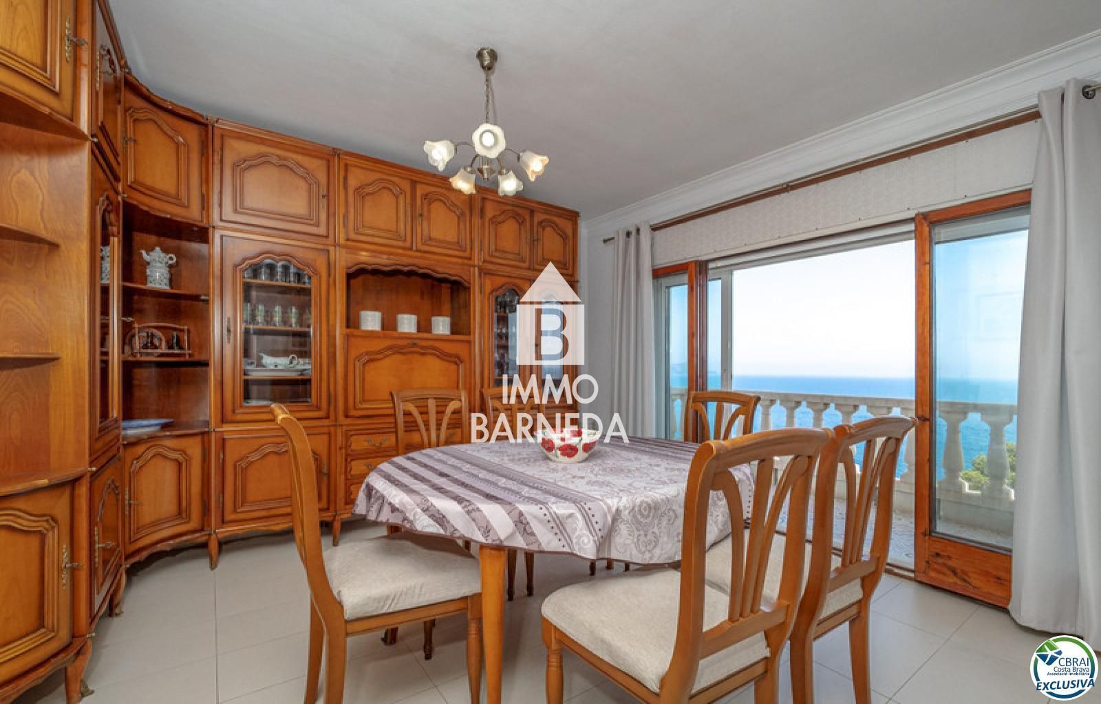 Villa con magníficas vistas panorámicas al mar