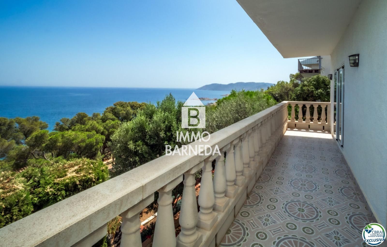 Villa con magníficas vistas panorámicas al mar