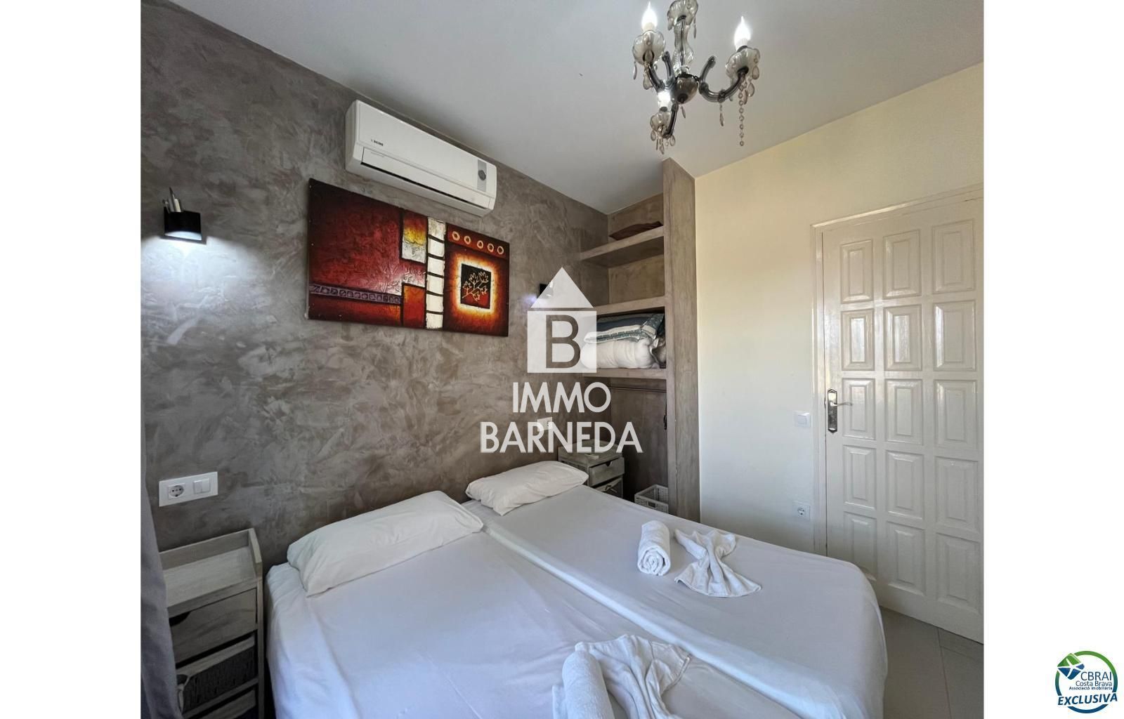 Xalet ideal per llogar amb llicència turística, piscina, zona residencial, F5, 4 banys