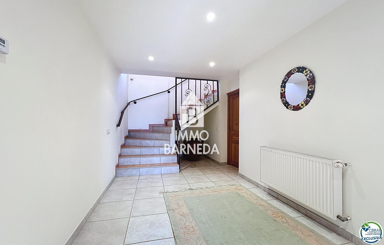 EN VENDA – 🏡 VIL·LA D'ALT STANDING AMB VISTES AL MAR A PAU, COSTA BRAVA