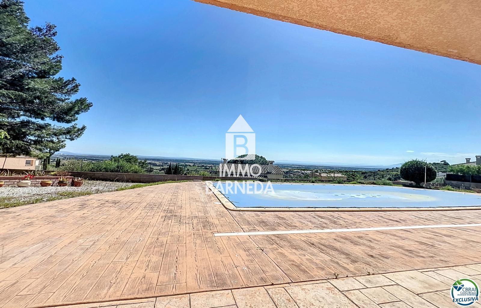 EN VENDA – 🏡 VIL·LA D'ALT STANDING AMB VISTES AL MAR A PAU, COSTA BRAVA