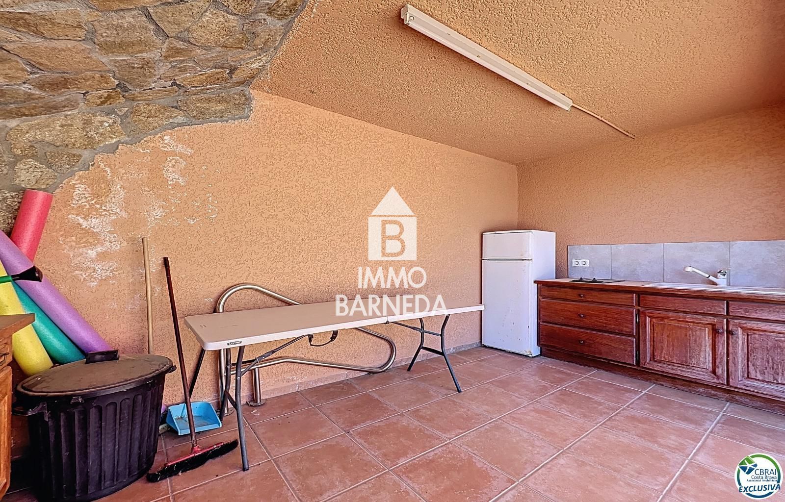 EN VENDA – 🏡 VIL·LA D'ALT STANDING AMB VISTES AL MAR A PAU, COSTA BRAVA