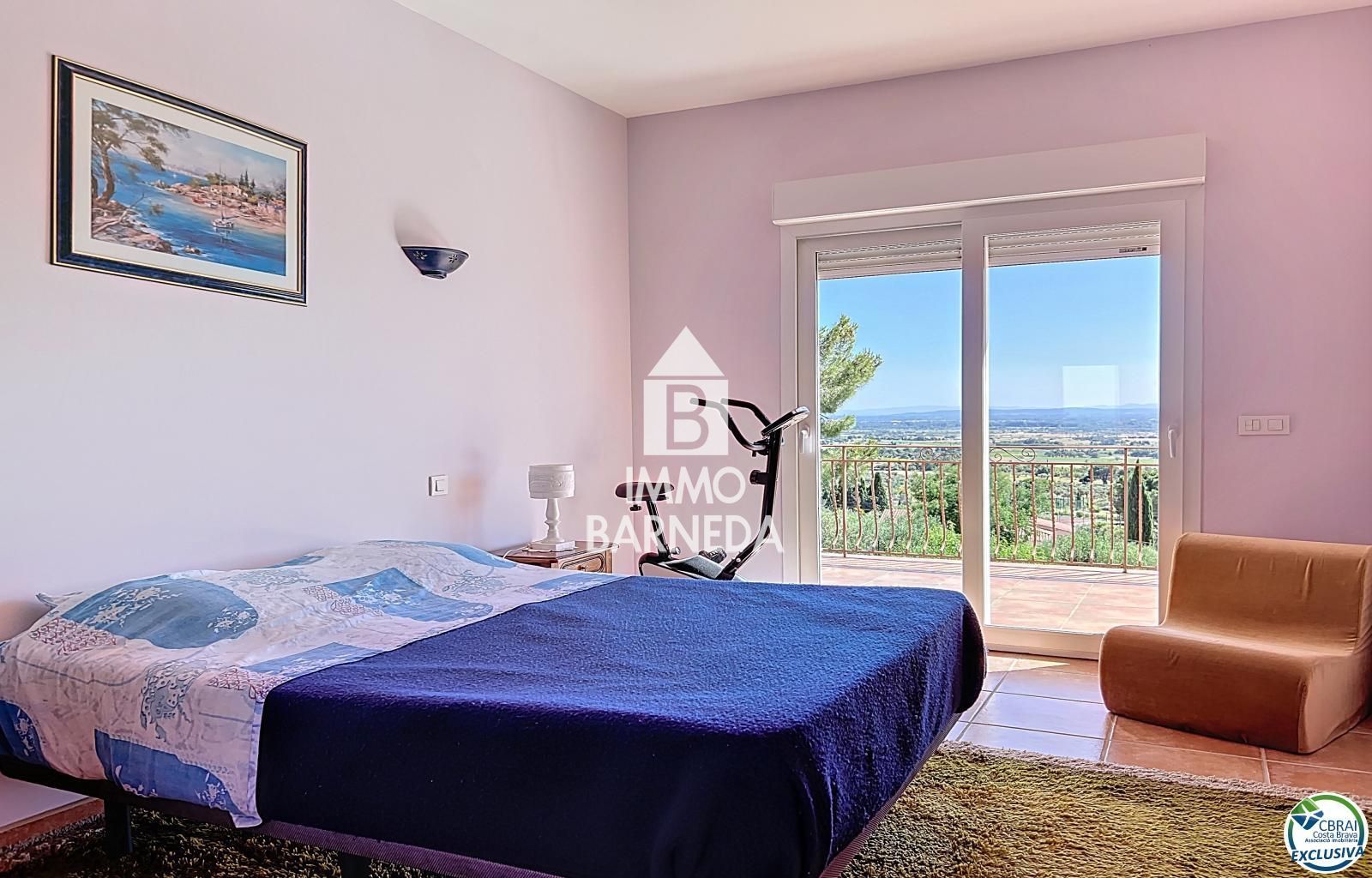 EN VENDA – 🏡 VIL·LA D'ALT STANDING AMB VISTES AL MAR A PAU, COSTA BRAVA