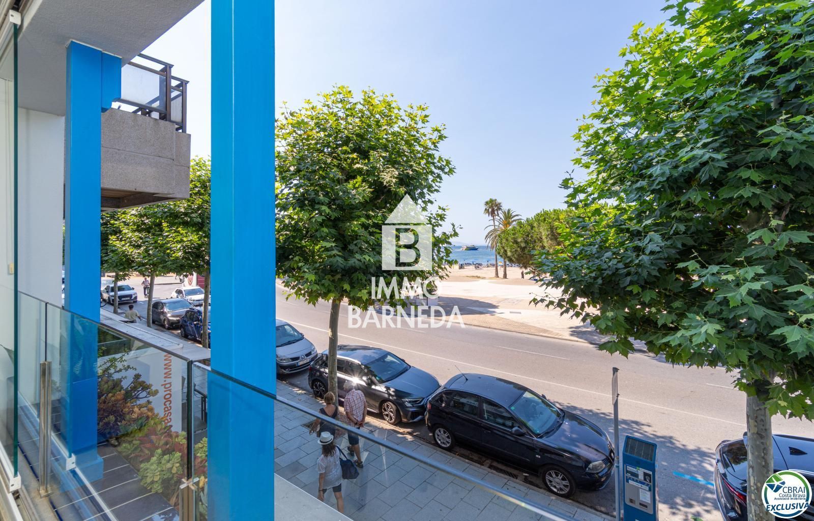 Magnífico Apartamento en Primera Línea de Mar