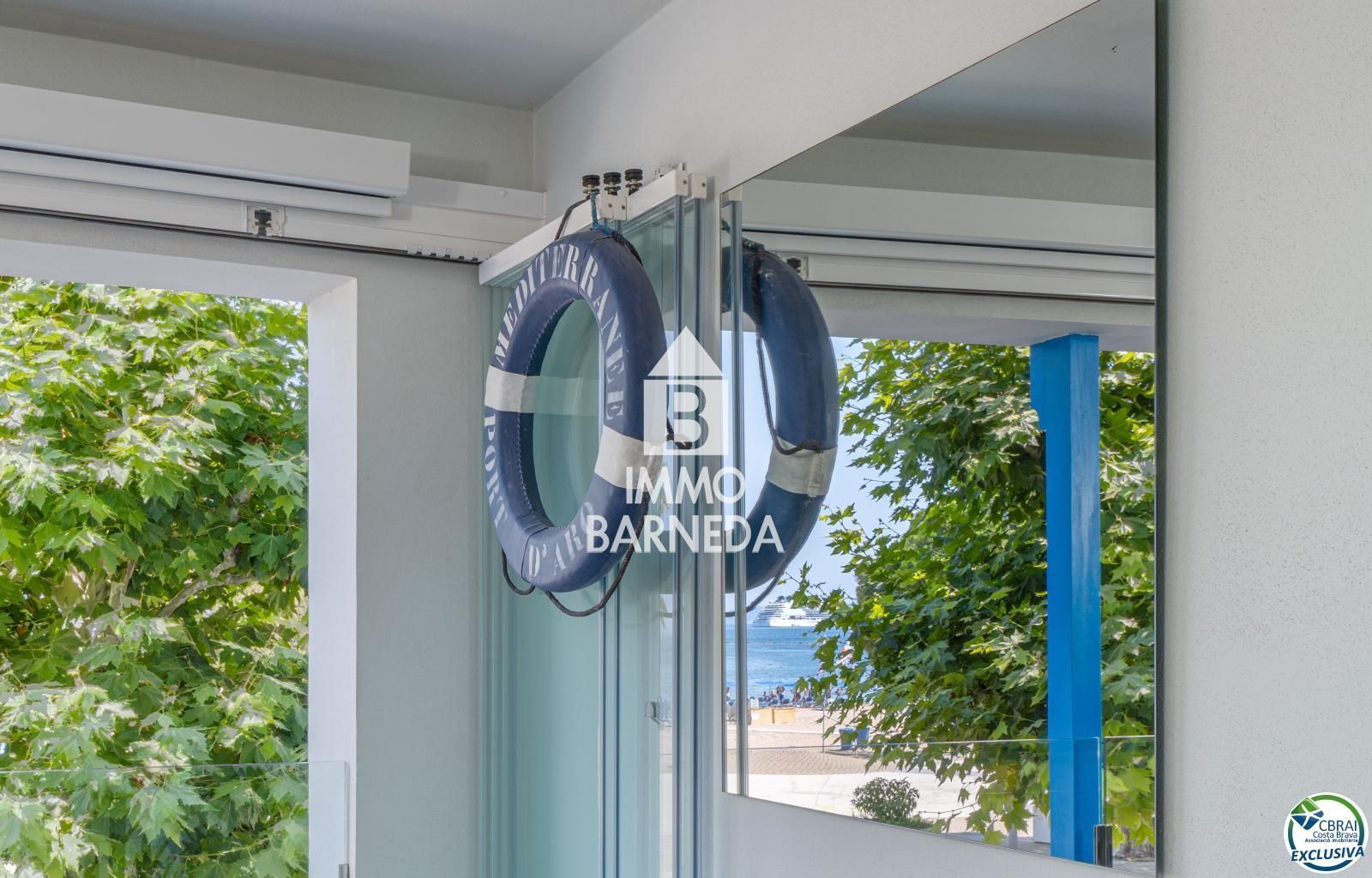 Magnífico Apartamento en Primera Línea de Mar