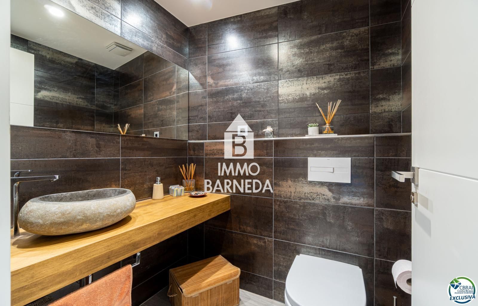 Magnífico Apartamento en Primera Línea de Mar
