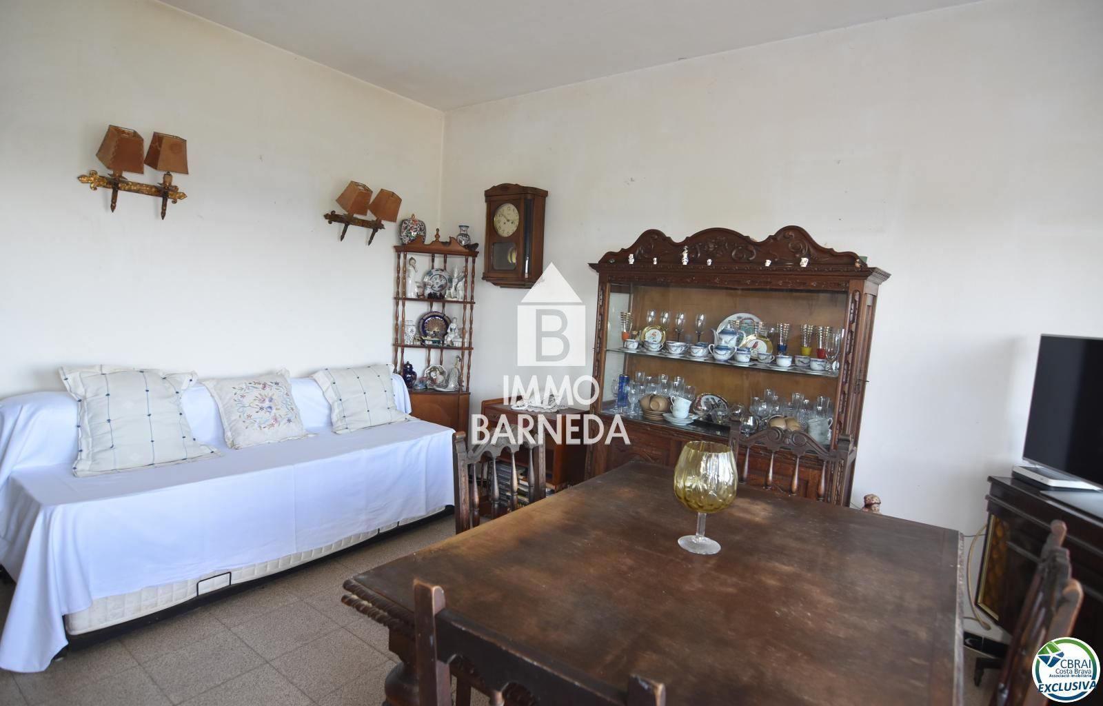 Apartamento situado en la urbanización Mas Oliva, en Roses.