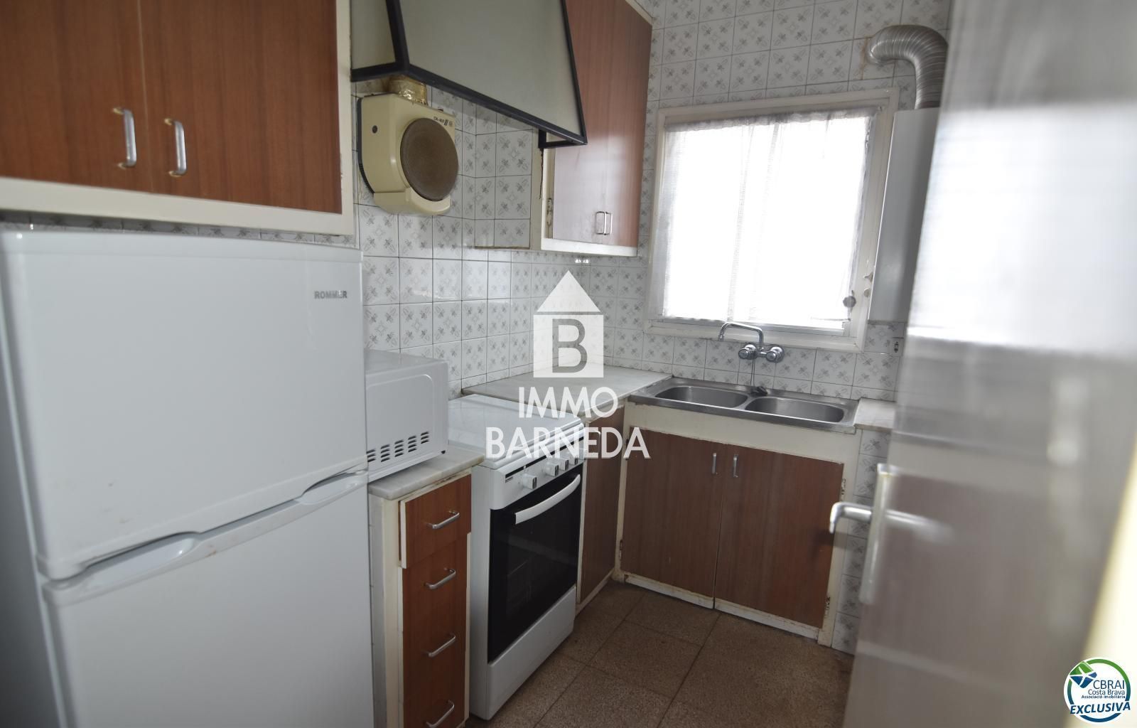 Apartamento situado en la urbanización Mas Oliva, en Roses.