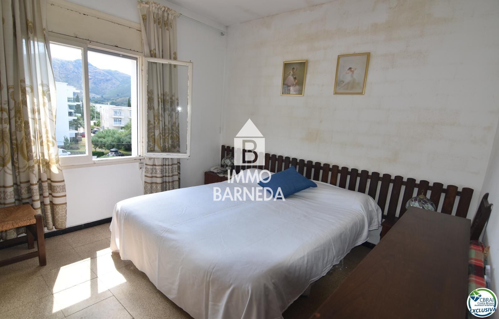 Apartamento situado en la urbanización Mas Oliva, en Roses.