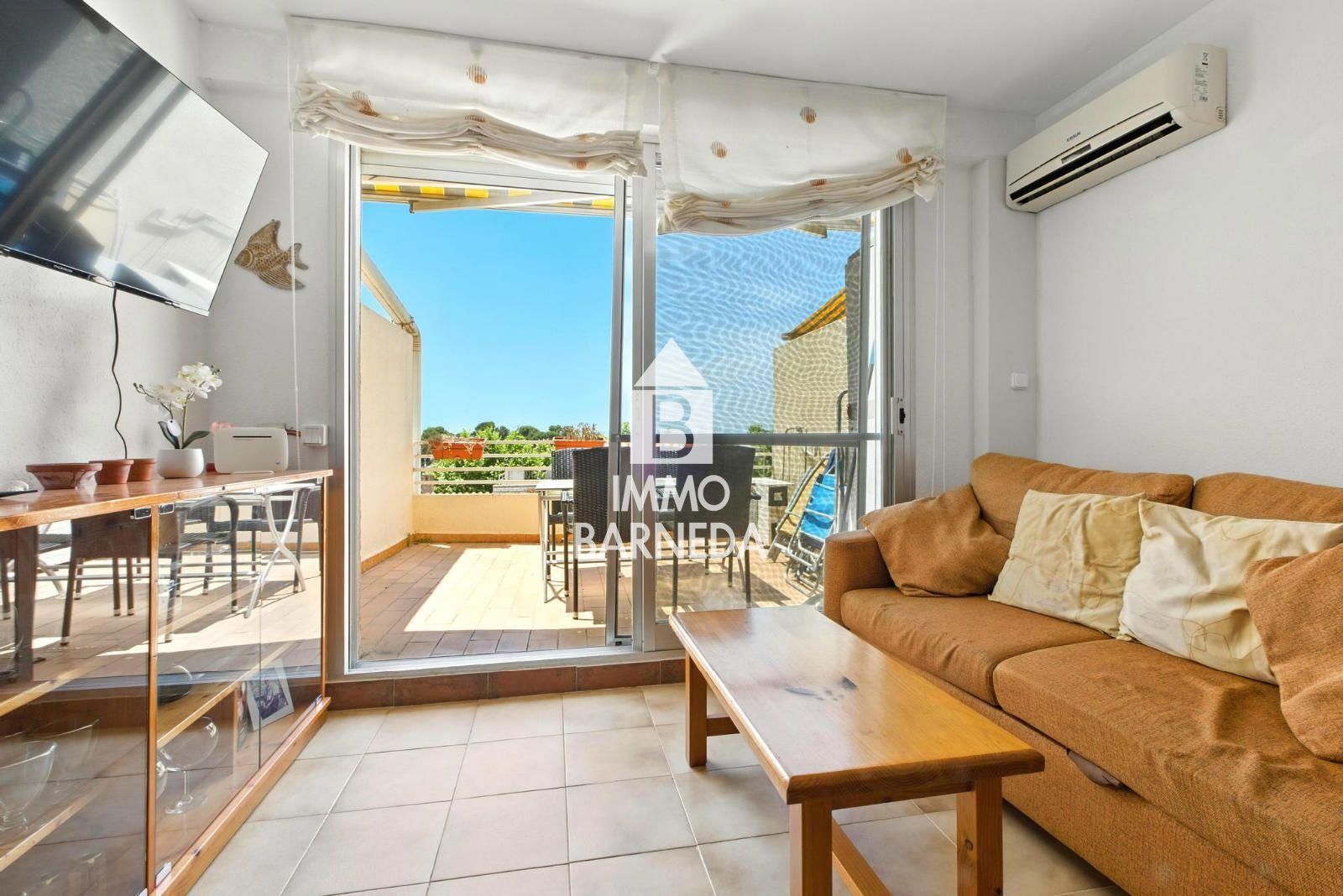MUGA PARK Bright apartment with terrace and elevator near the sea