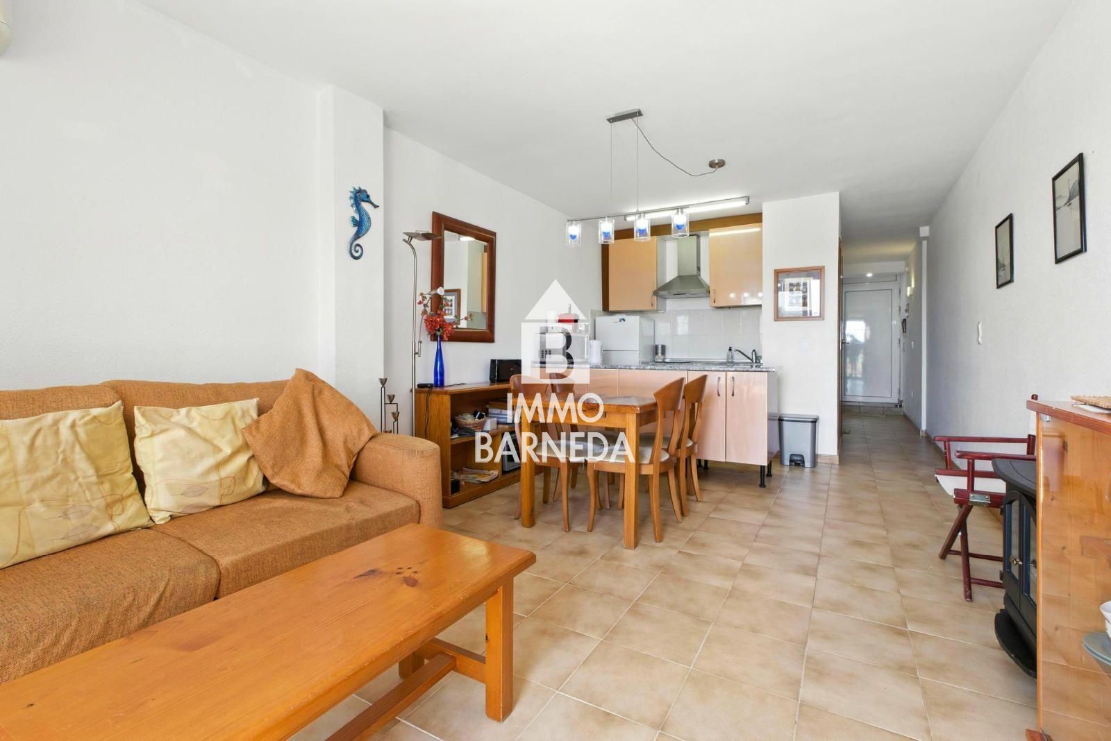 MUGA PARK Bright apartment with terrace and elevator near the sea