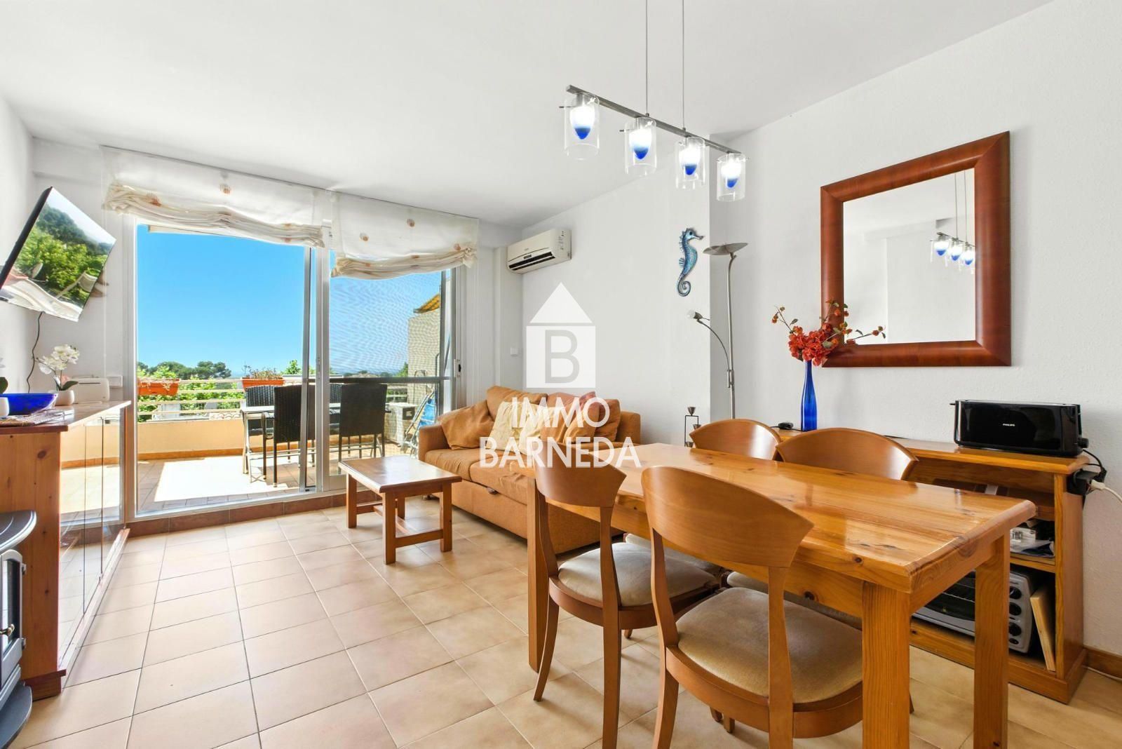 MUGA PARK Bright apartment with terrace and elevator near the sea