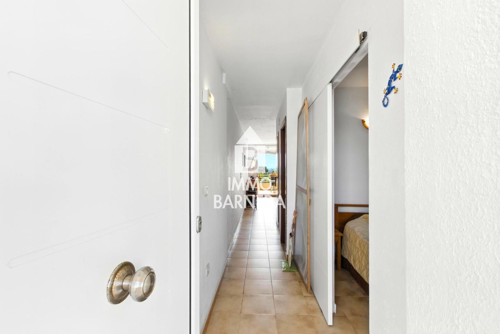 MUGA PARK Bright apartment with terrace and elevator near the sea