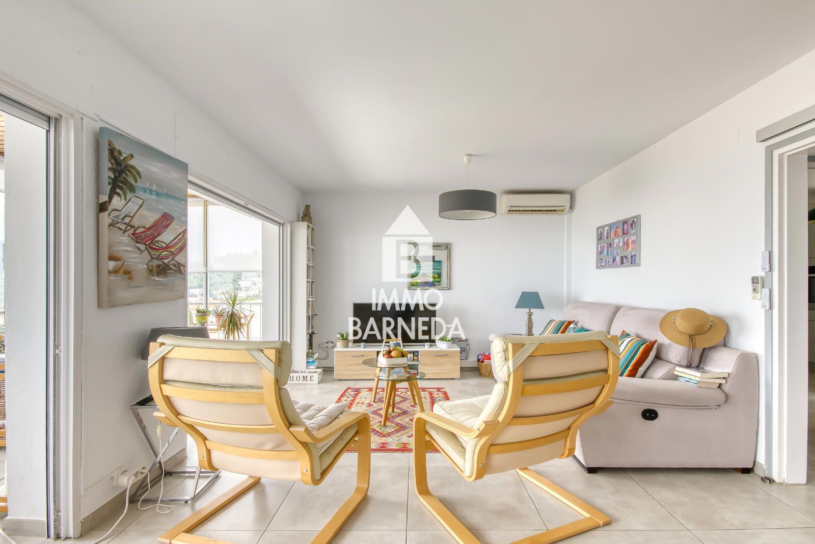 Apartamento reformado con vistas al mar en Roses