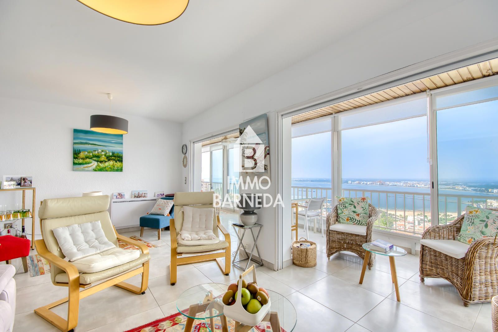 Apartamento reformado con vistas al mar en Roses
