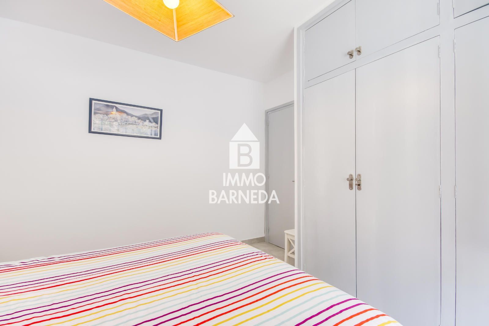 Apartamento reformado con vistas al mar en Roses