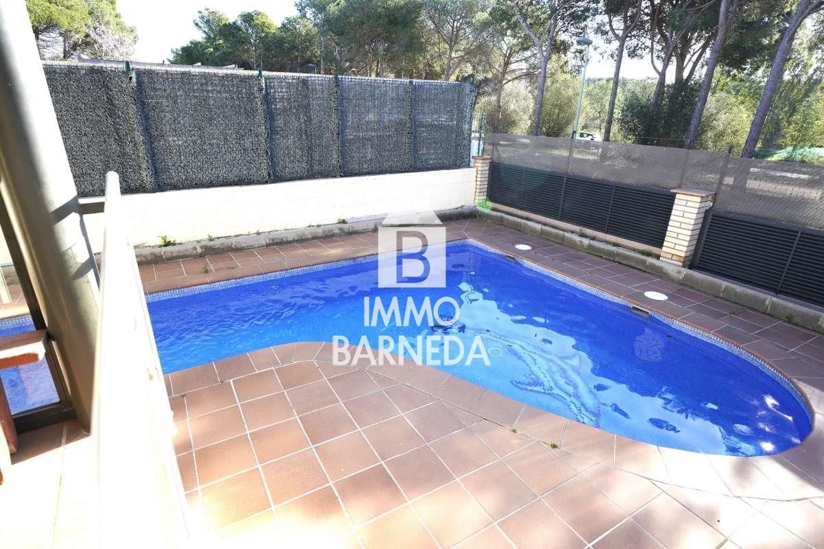 Preciosa casa unifamiliar a La Garriga - 4 dormitoris, 3 banys