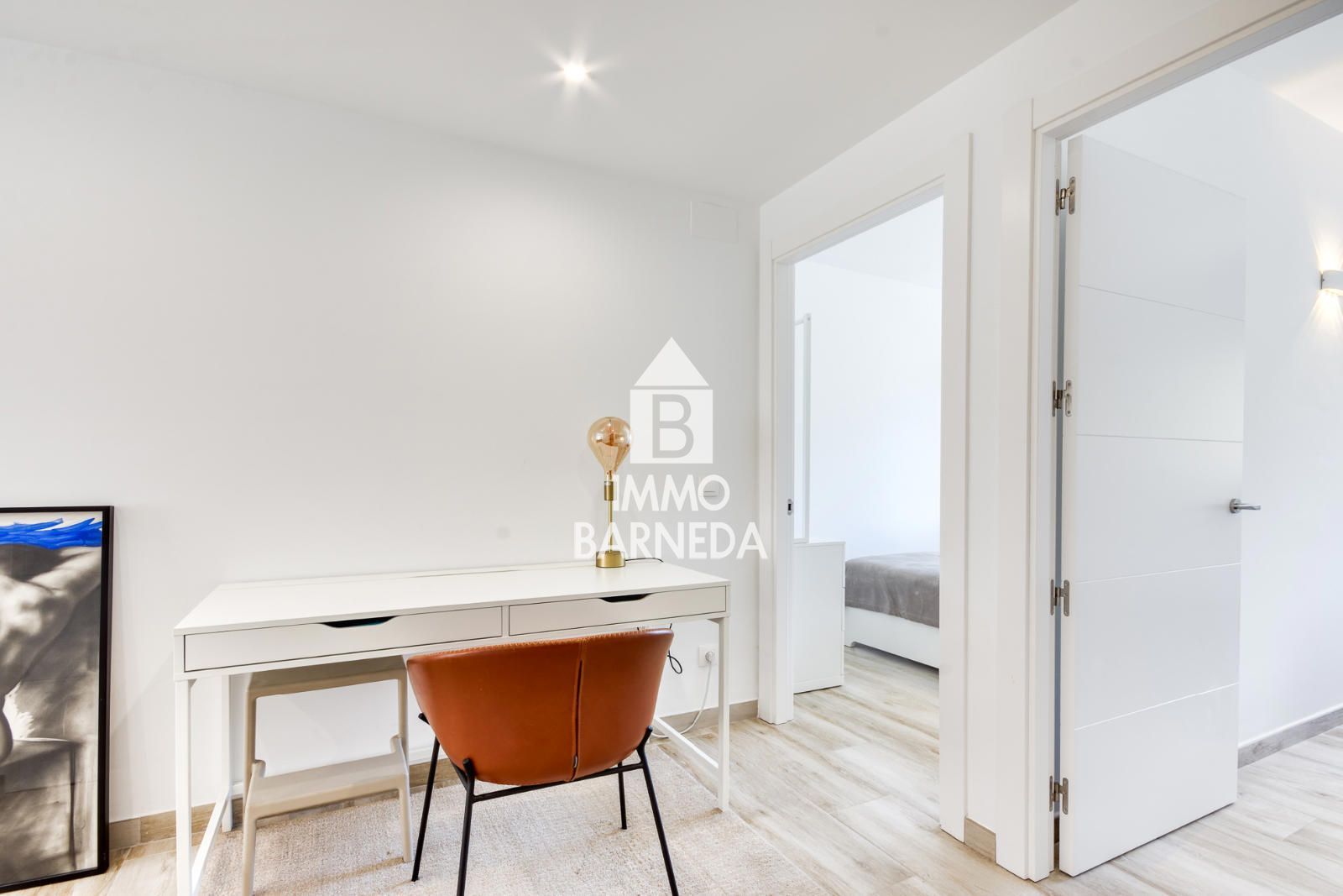 Gelegenheit im Zentrum von Roses: Wohnung aus dem Jahr 2020 mit optionaler Garage