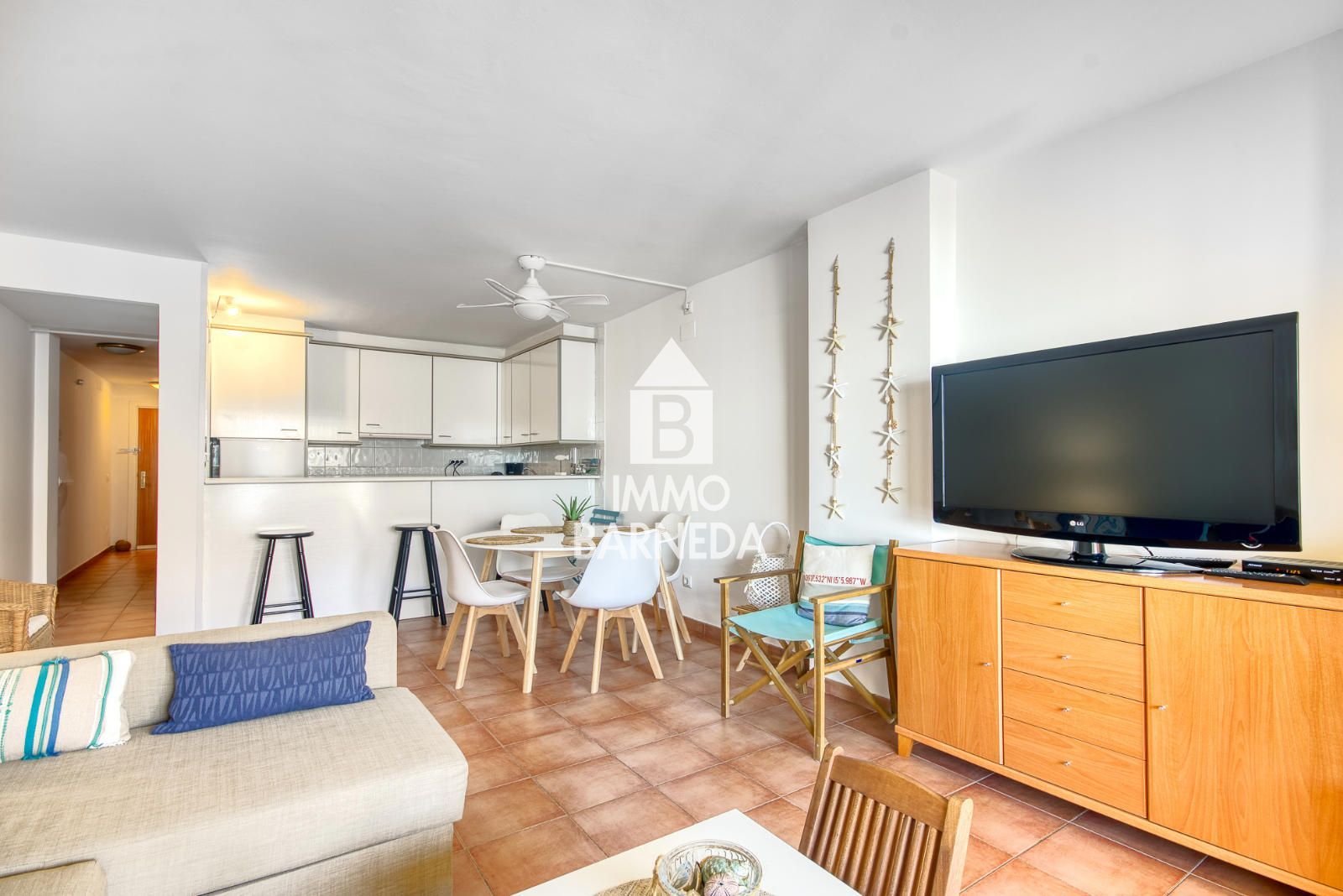 Appartement avec vue sur le canal, terrasse et piscine à Santa Margarita – Roses