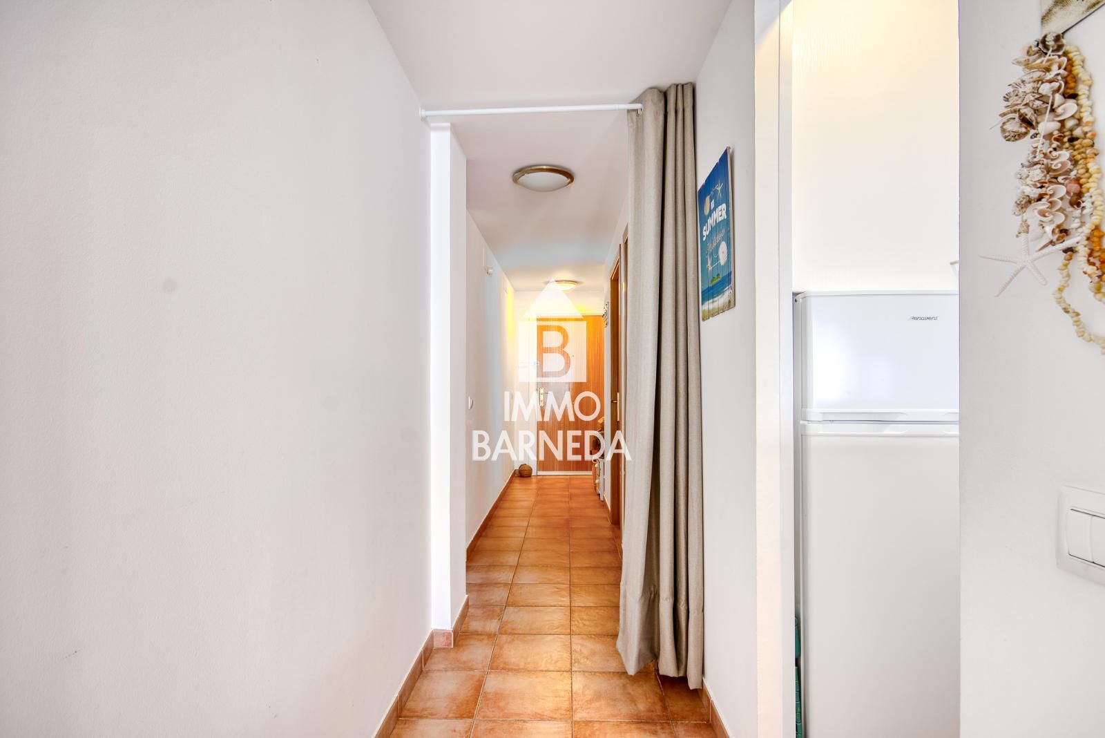 Appartement avec vue sur le canal, terrasse et piscine à Santa Margarita – Roses