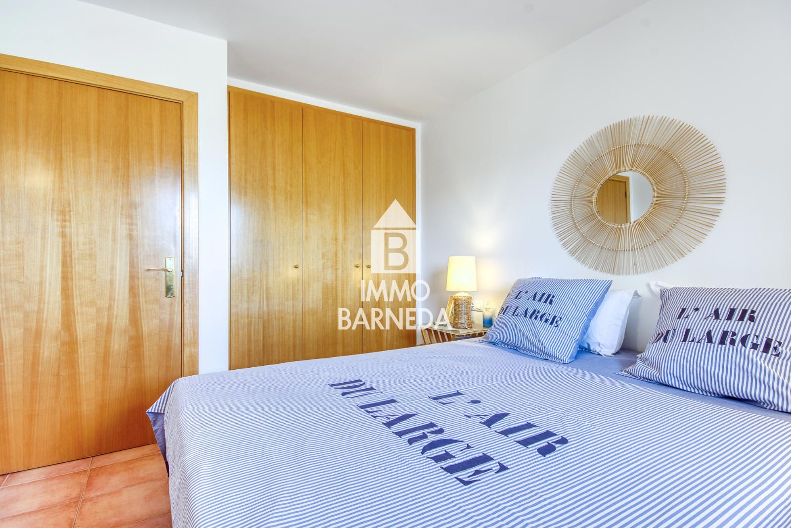 Appartement avec vue sur le canal, terrasse et piscine à Santa Margarita – Roses
