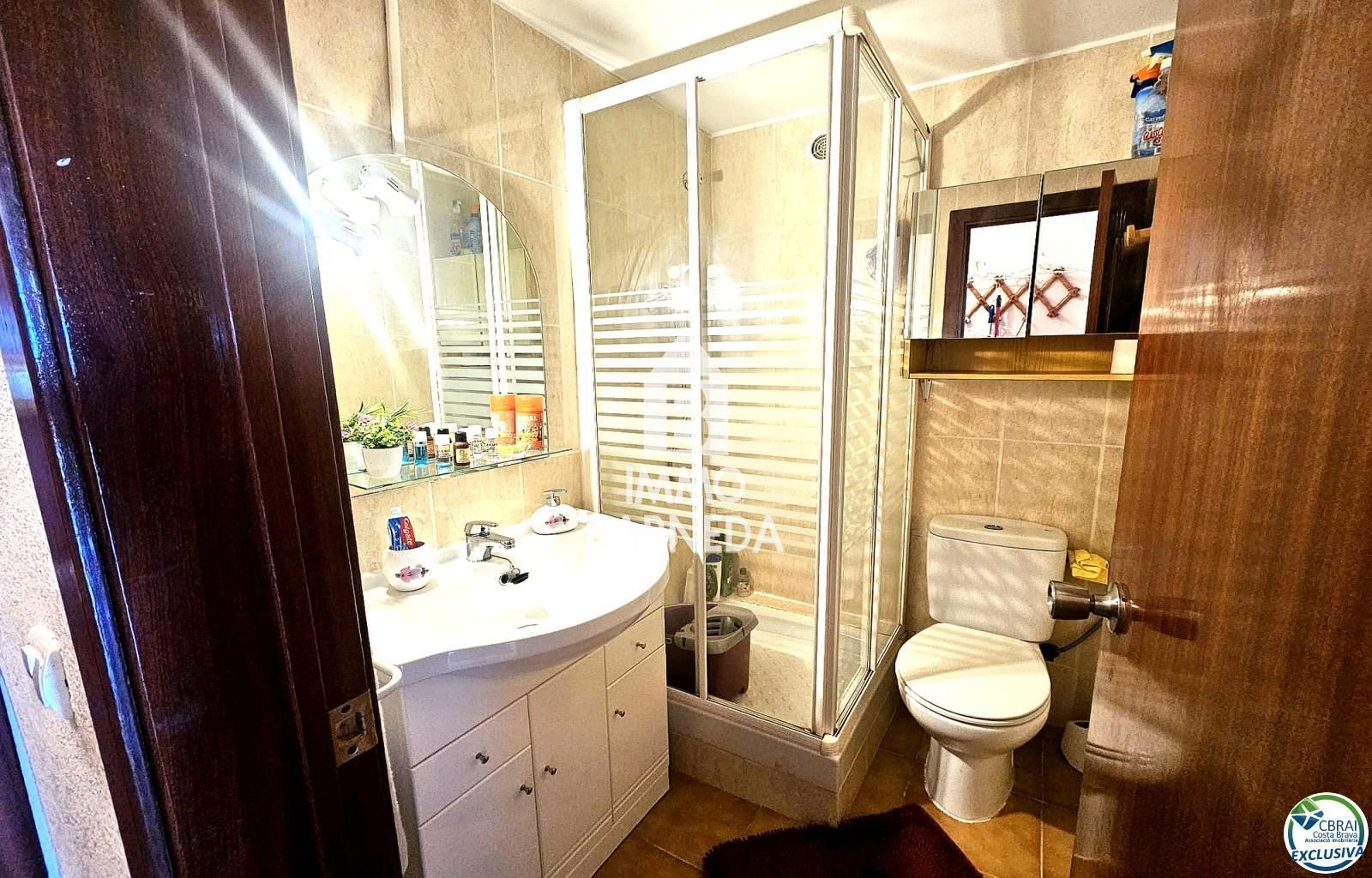 estudio cabina VISTA MAR FRONTAL EMPURIABRAVA