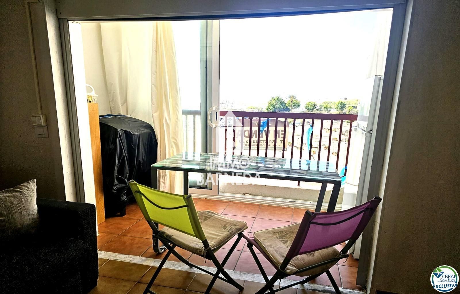 estudio cabina VISTA MAR FRONTAL EMPURIABRAVA