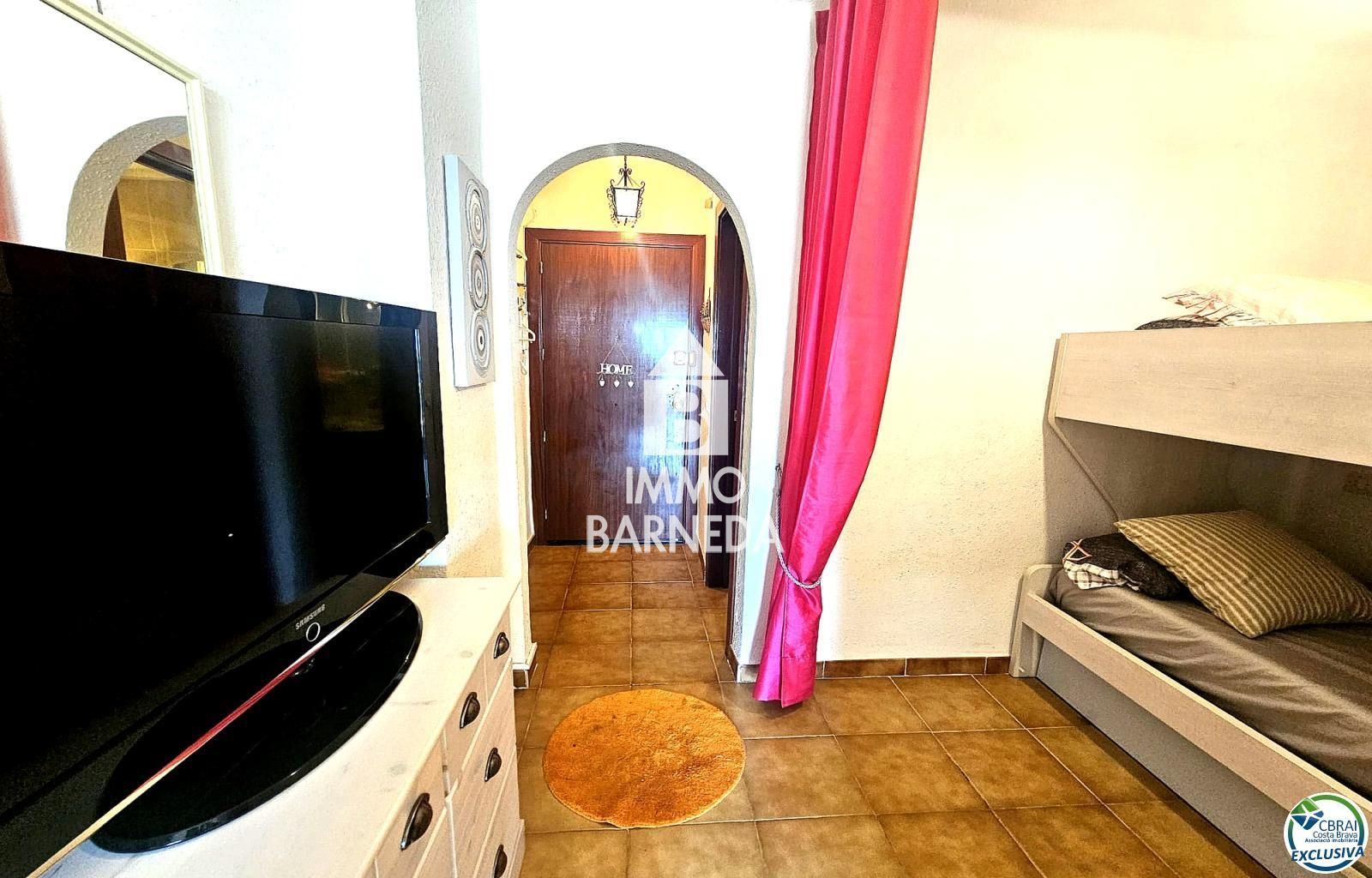 estudio cabina VISTA MAR FRONTAL EMPURIABRAVA