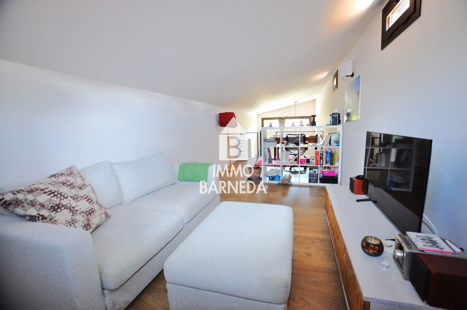 House with garden in Sant Pere Pescador.