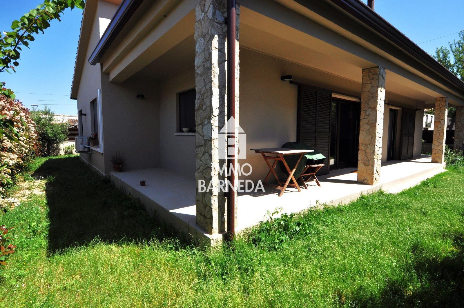House with garden in Sant Pere Pescador.