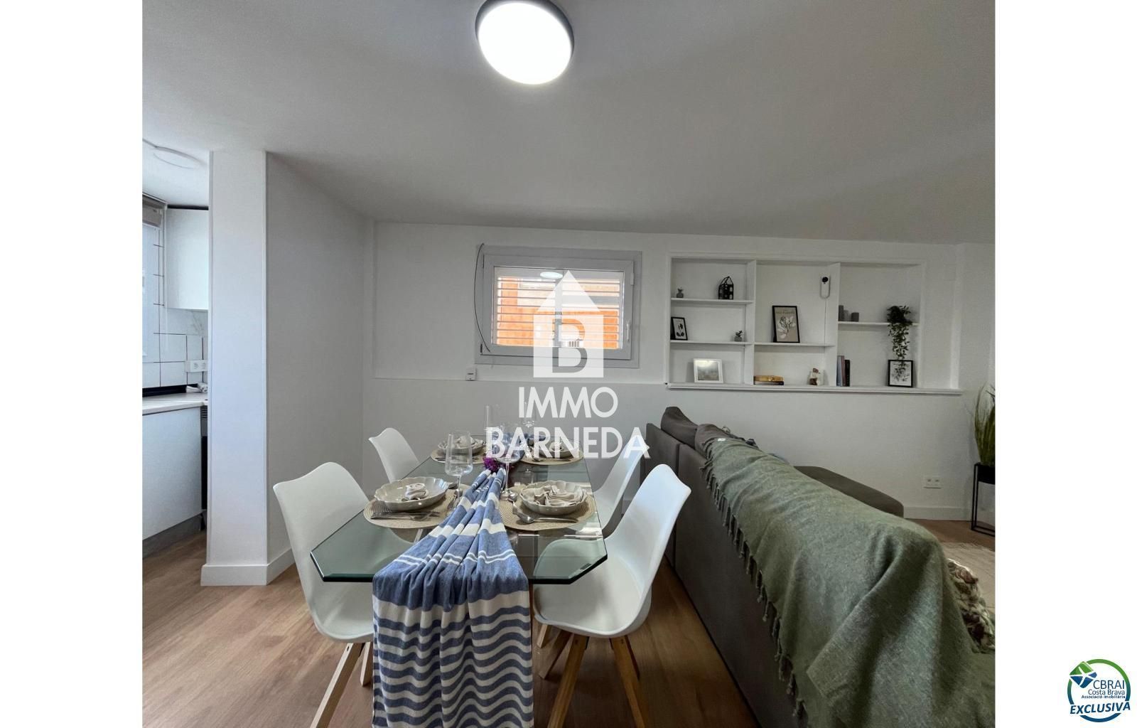 Apartamento totalmente reformado con 2 habitaciones y vistas al canal