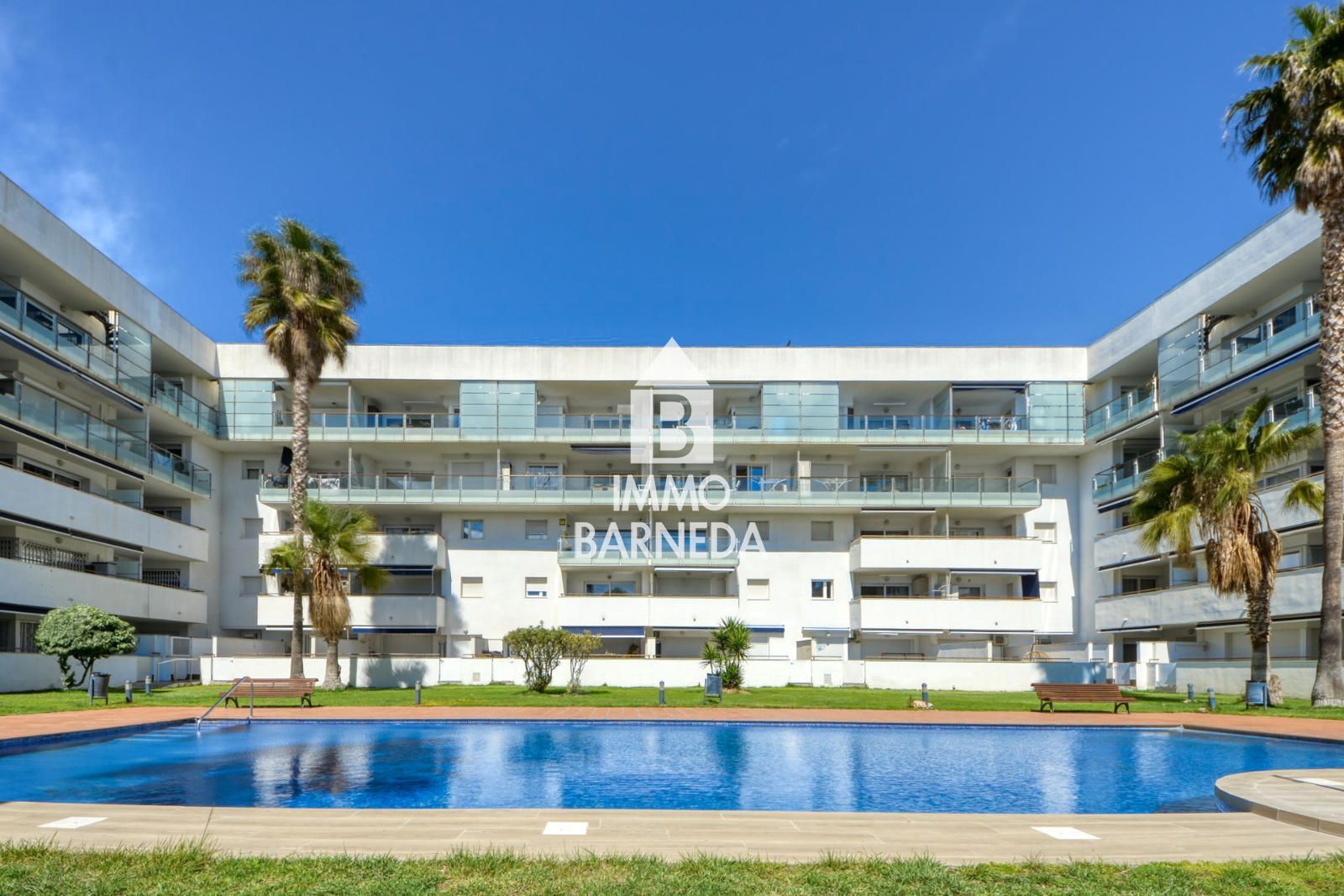 Appartement moderne dans une résidence à Santa Margarida