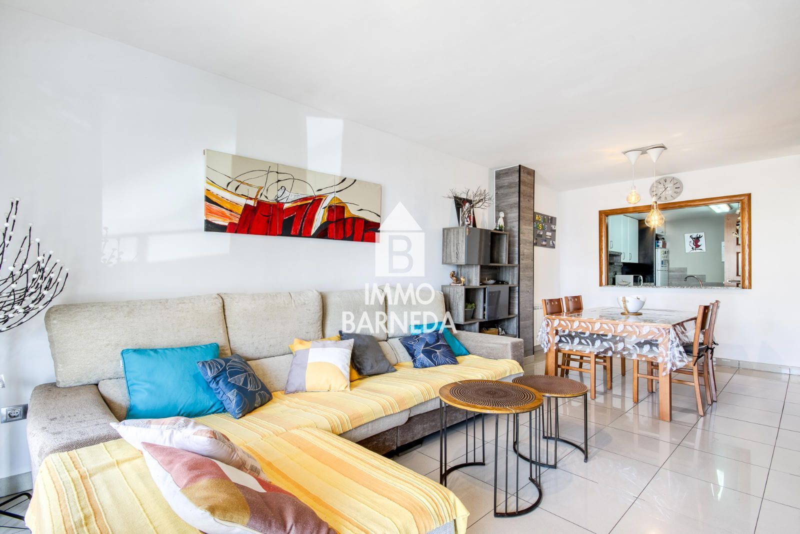 Appartement spacieux et moderne avec terrasse au centre de Roses