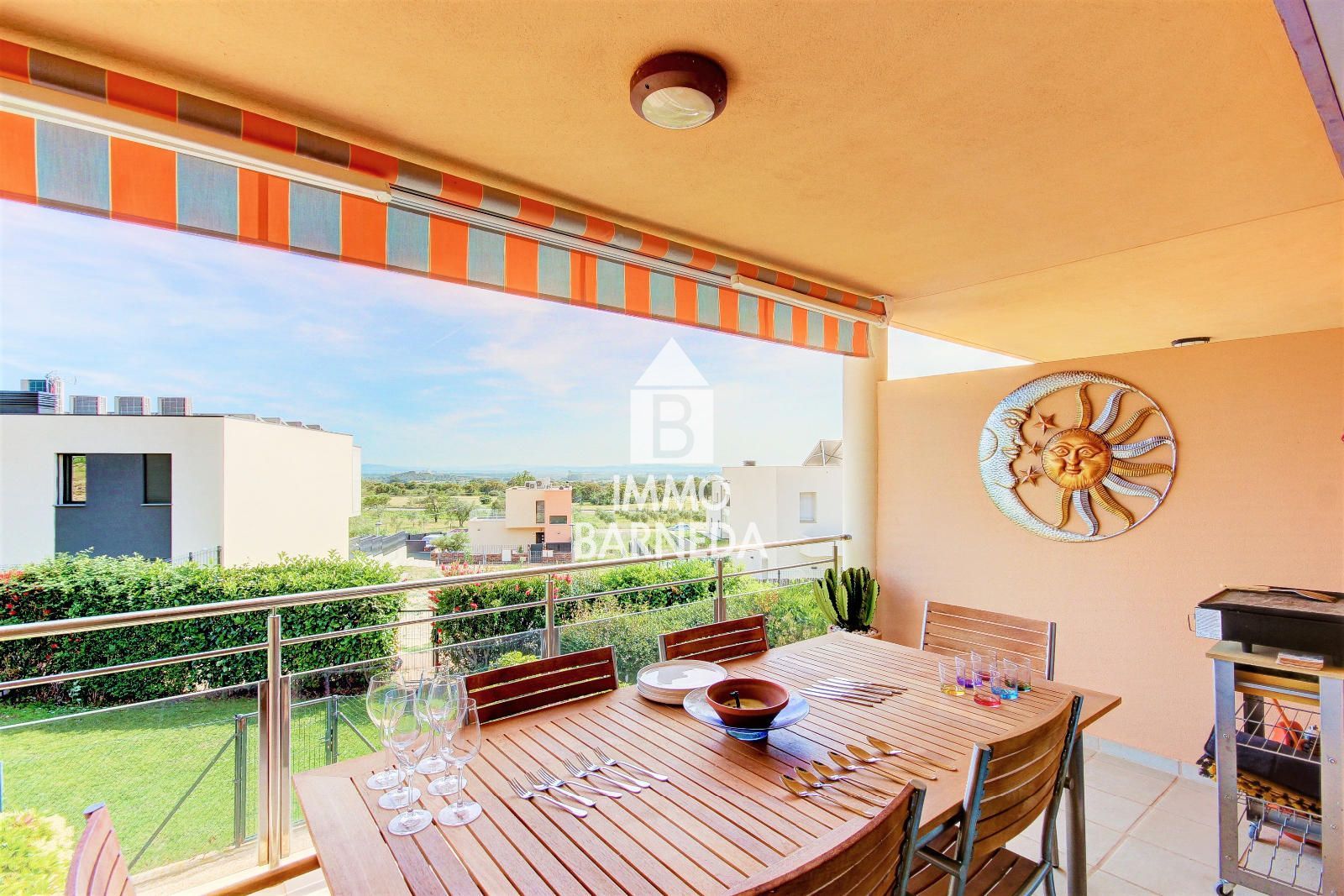 Duplex avec licence touristique dans résidence haut de gamme avec vues spectaculaires – Palau-Saverdera