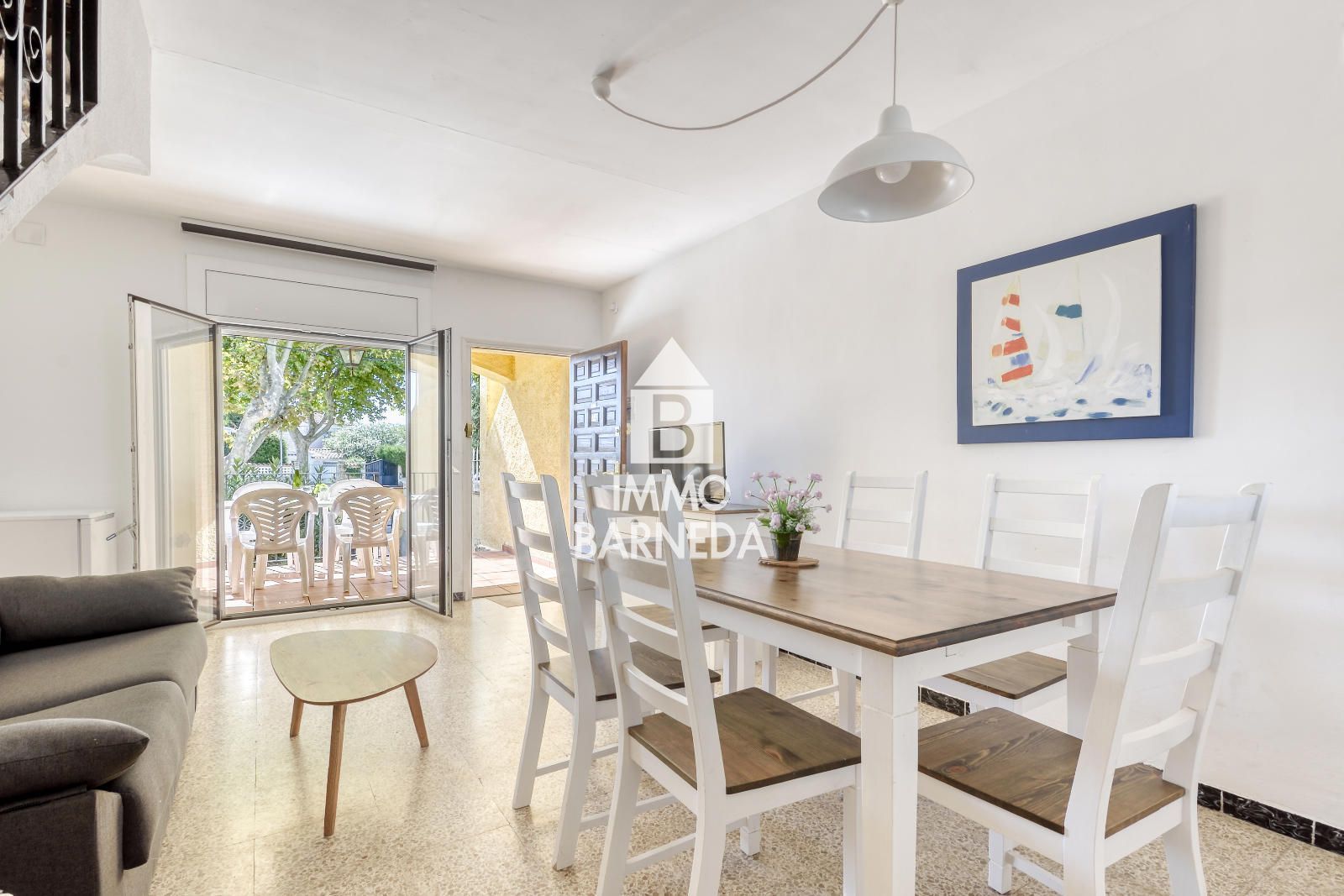 House with Tourist License and Communal Swimming pool in Empuriabrava