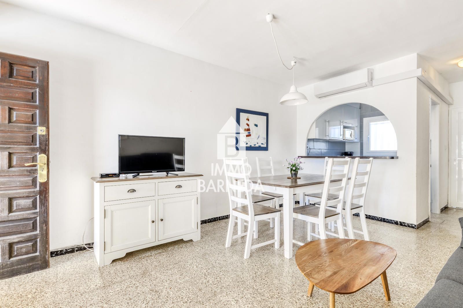 House with Tourist License and Communal Swimming pool in Empuriabrava