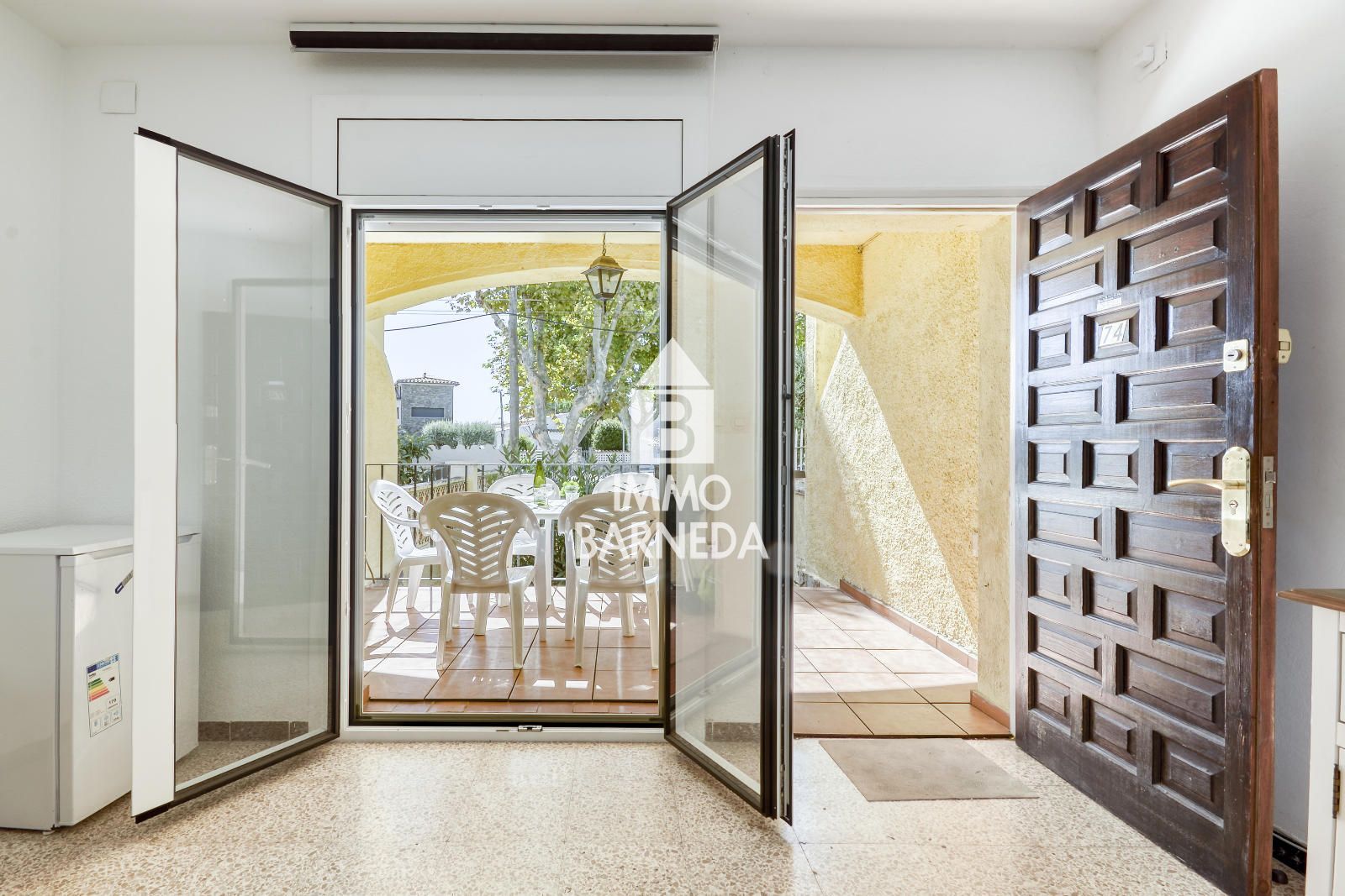 House with Tourist License and Communal Swimming pool in Empuriabrava