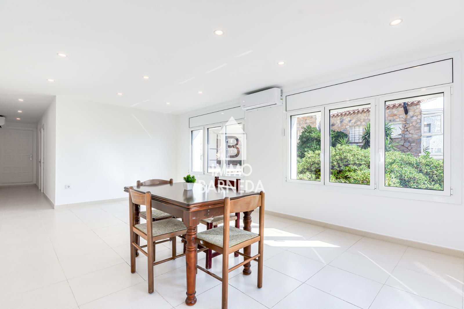 Magnifique appartement rénové avec vue sur la mer à Canyelles Petites – Roses