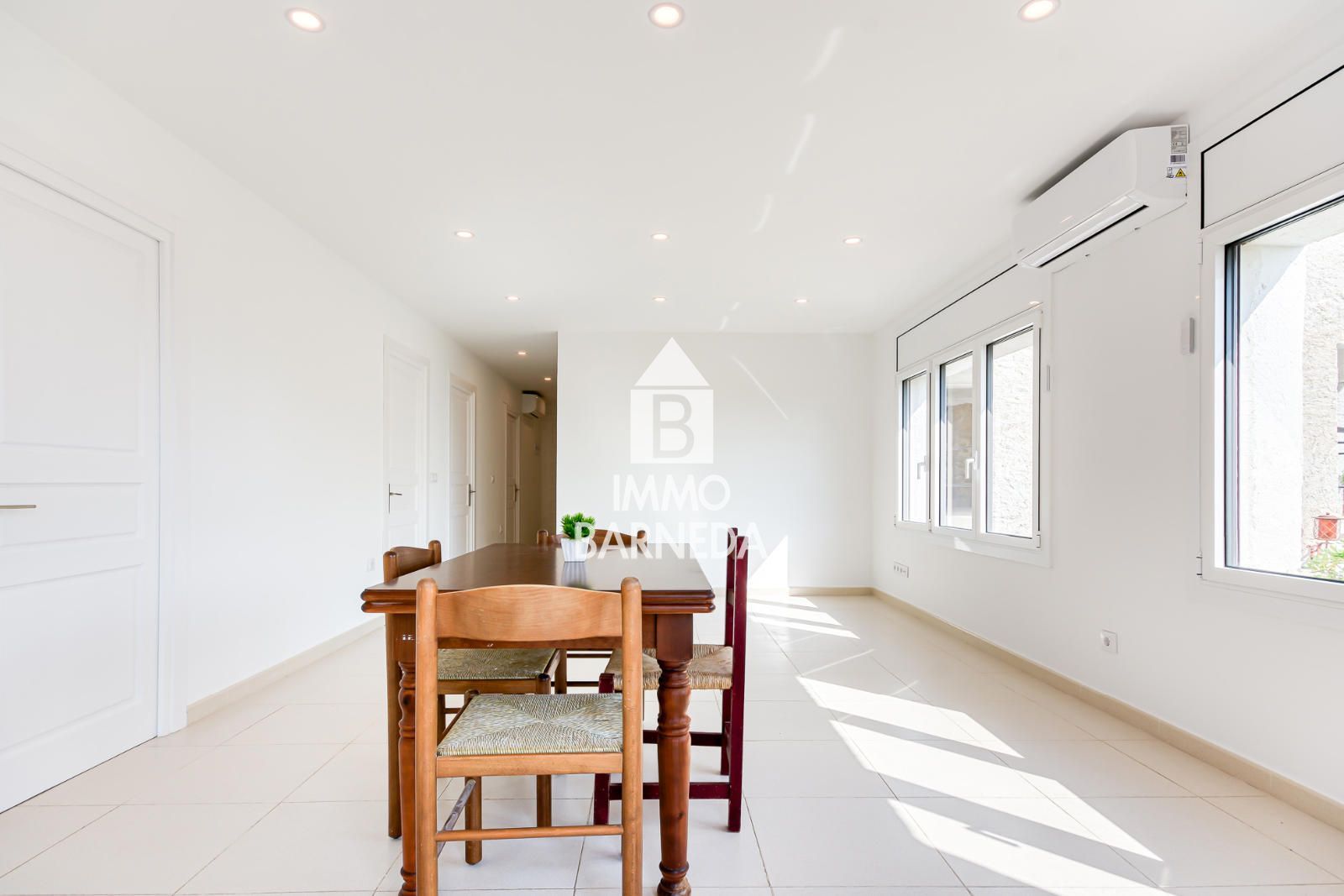 Magnifique appartement rénové avec vue sur la mer à Canyelles Petites – Roses